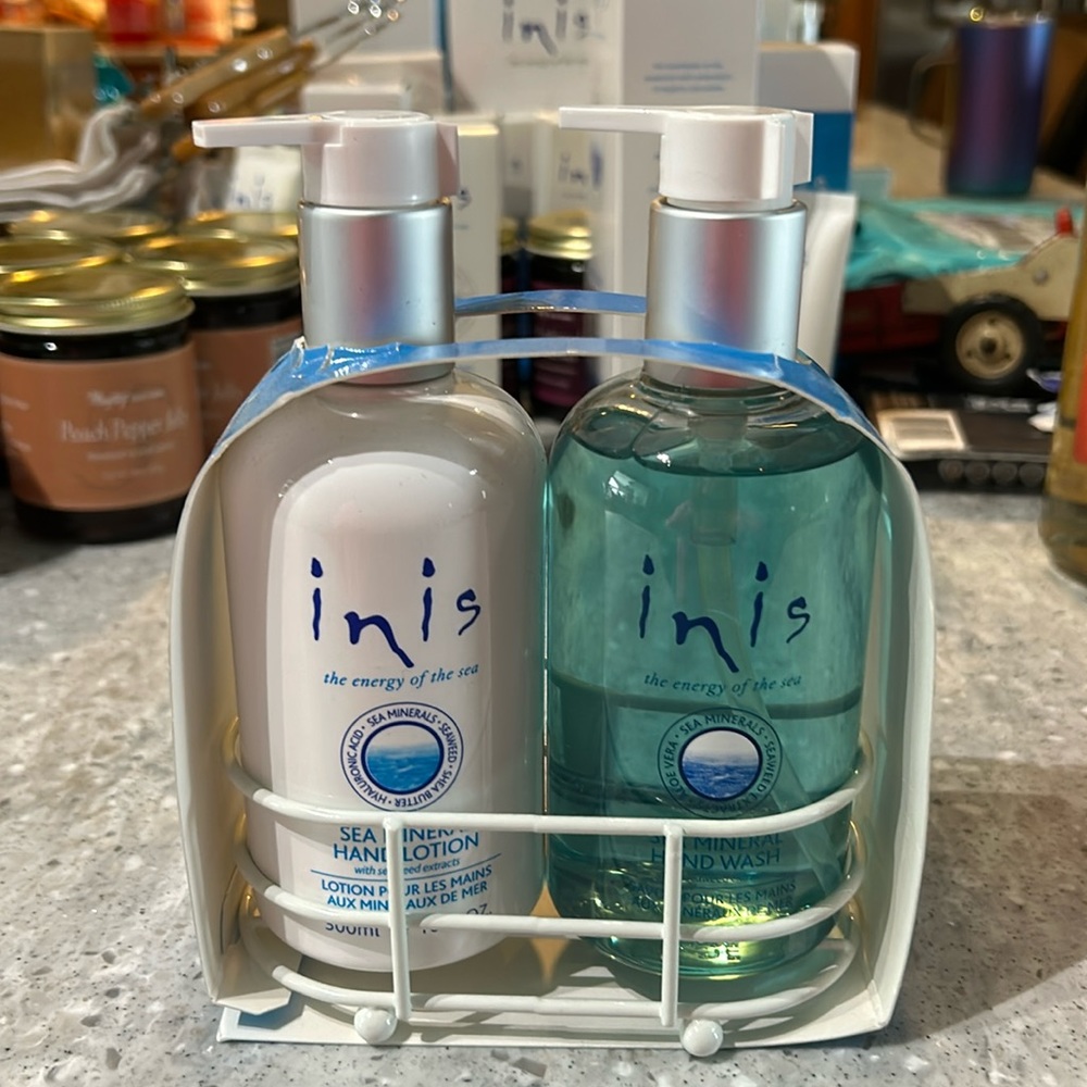 INIS Hand Lotion & Hand Wash Set